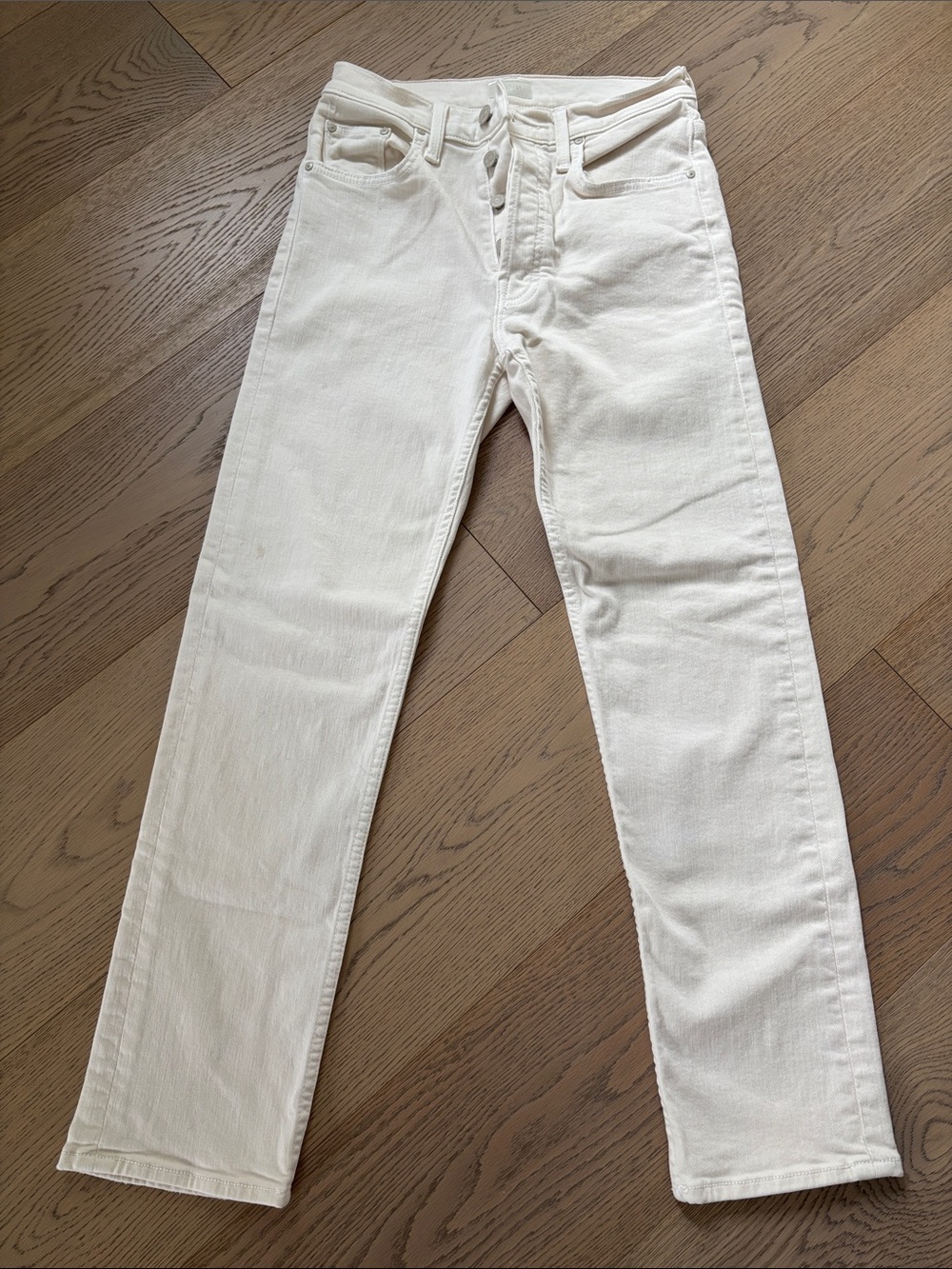 MOTHER Straight Leg Jeans in cream